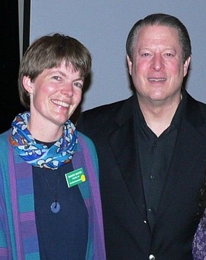 Dr. Maiken Winter mit dem ehemaligen US-Vizepräsidenten und Klimaschützer Al Gore Dr. Maiken Winter mit dem ehemaligen US-Vizepräsidenten und Klimaschützer Al Gore
