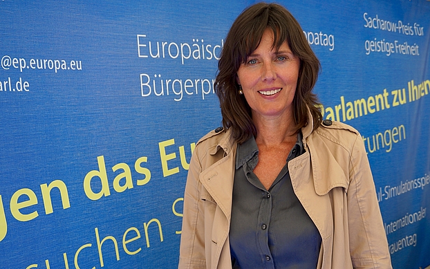Angelika Demmerschmidt ist Referentin für Kommunikation und Medien des ÖDP-Europaabgeordneten Prof. Dr. Klaus Buchner.