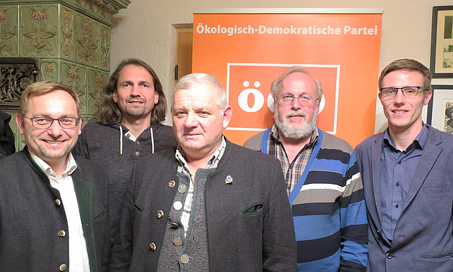Das ÖDP-Spitzenteam für den Stimmkreis 111: v. l. Rolf Beuting, Markus Gampl, Rudolf Kühn, Johann Korntheuer und Stephan Koch.
