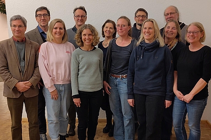 Kandidieren für den Gemeinderat in Seehausen: (v.l.) Dr. Robert Roithmeier, Florian Oppenrieder,  Lina Gänßler, Dr. Sebastian Gruben, Dr. Stefanie Bastek, Lisa Wohlfrom, Christl Selberdinger, Dr. Xaver Vögele, Christine Bartl, Ralf Menken, Michaela Klier, Michaela Wiesendanger. 